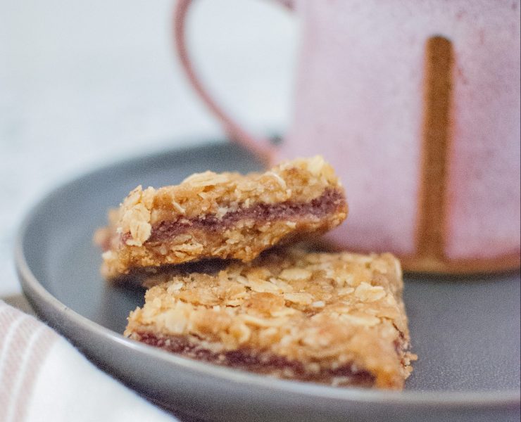 Easy Strawberry Oatmeal Bars for Valentine's Day, Raise Magazine