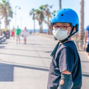 Wearing Masks During Outdoor Sports Is Dangerous